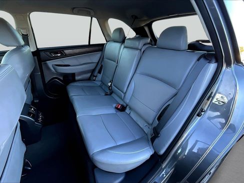 Used 2019 Subaru Outback 3.6R Limited w/ Popular Package #2 image 26