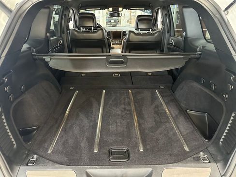 Certified 2017 Jeep Grand Cherokee Limited AWD/4WD image 39