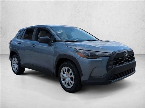 Certified 2026 Toyota Corolla Cross L FWD image 3