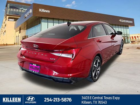 Used 2023 Hyundai Elantra Limited FWD image 8