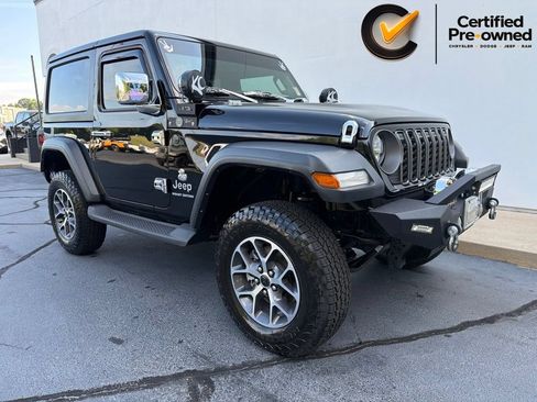 Certified 2025 Jeep Wrangler Sport AWD/4WD image 2