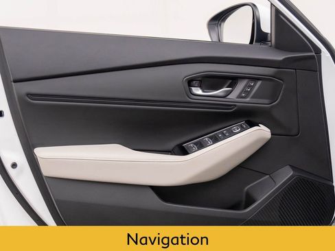 Used 2024 Honda Accord Touring image 12