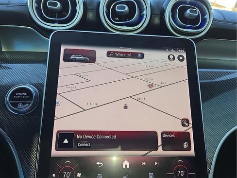 Used 2023 Mercedes-Benz GLC 300 4MATIC image 11