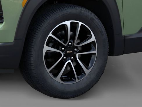 New 2026 Chevrolet TrailBlazer LT w/ Convenience Package FWD image 9