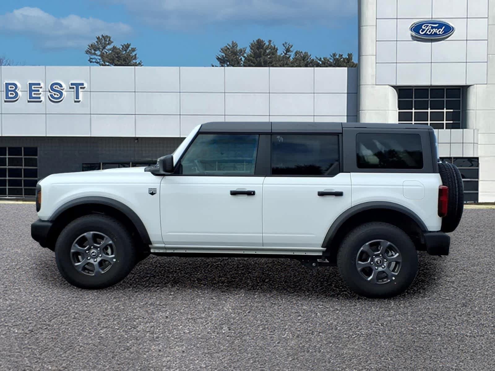Used 2026 Ford Bronco Big Bend AWD/4WD image 2