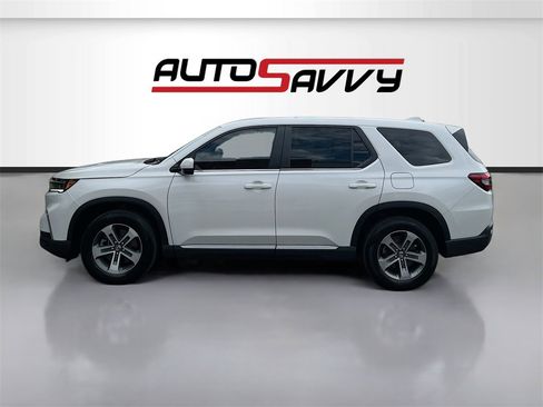 Used 2025 Honda Pilot EX-L image 4