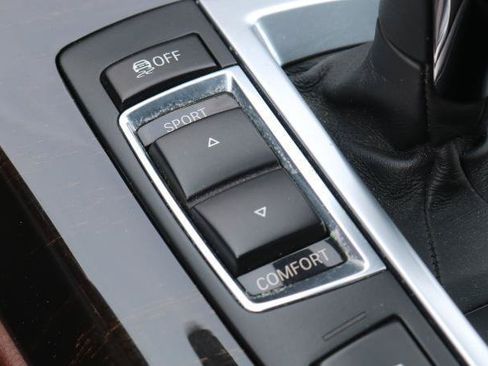 Used 2014 BMW 650i xDrive Convertible AWD/4WD image 16