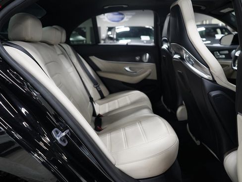 Used 2019 Mercedes-Benz E 63 AMG S image 29