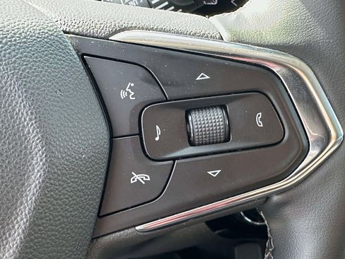 Used 2024 Chevrolet Trax LT w/ Driver Confidence Package image 17