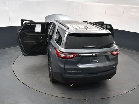 Used 2020 Chevrolet Traverse RS w/ LPO, Floor Liner Package image 19