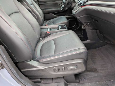 Certified 2024 Honda Odyssey Sport image 21