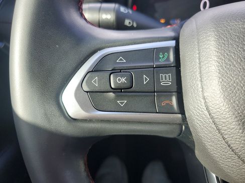 Used 2022 Jeep Compass Trailhawk w/ Trailhawk Elite Group image 19