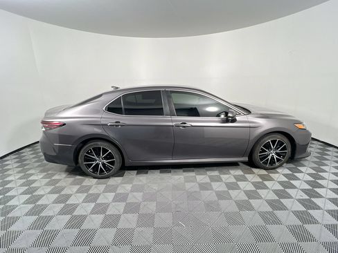 Used 2023 Toyota Camry LE FWD image 2