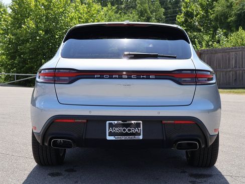 New 2025 Porsche Macan image 7