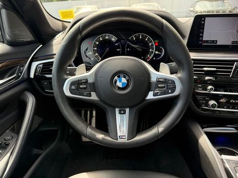Used 2017 BMW 530i xDrive AWD/4WD image 14