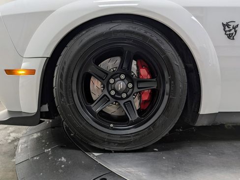 Used 2018 Dodge Challenger SRT Demon RWD image 12