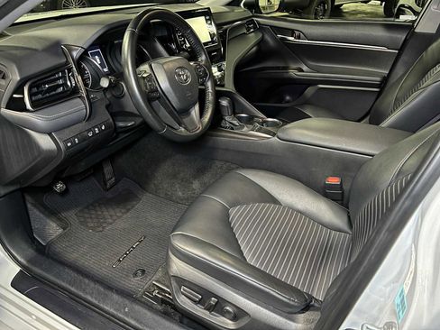 Used 2023 Toyota Camry SE w/ Cold Weather Package image 20