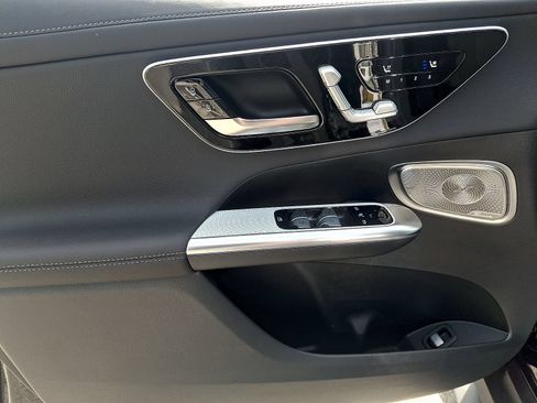 New 2026 Mercedes-Benz GLC 300 4MATIC image 8