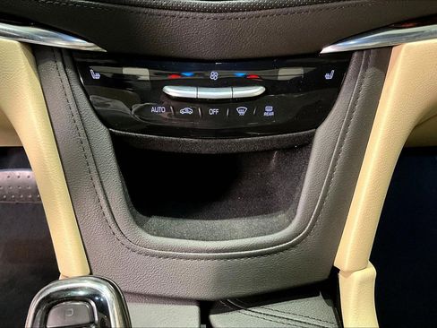 Used 2019 Cadillac XT5 Luxury image 15