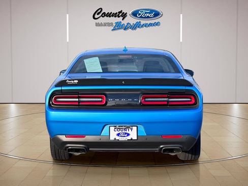 Used 2016 Dodge Challenger R/T Scat Pack image 11