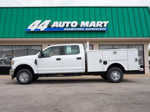 Used 2021 Ford F250 XL w/ Power Equipment Group AWD/4WD image 5