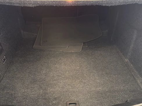 Used 2019 Chevrolet Impala LT FWD image 57