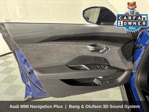 Used 2023 Audi e-tron GT Prestige w/ Prestige Package image 13