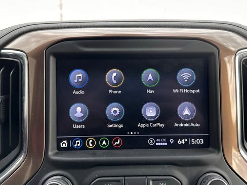 Used 2022 Chevrolet Silverado 1500 High Country w/ Technology Package image 34