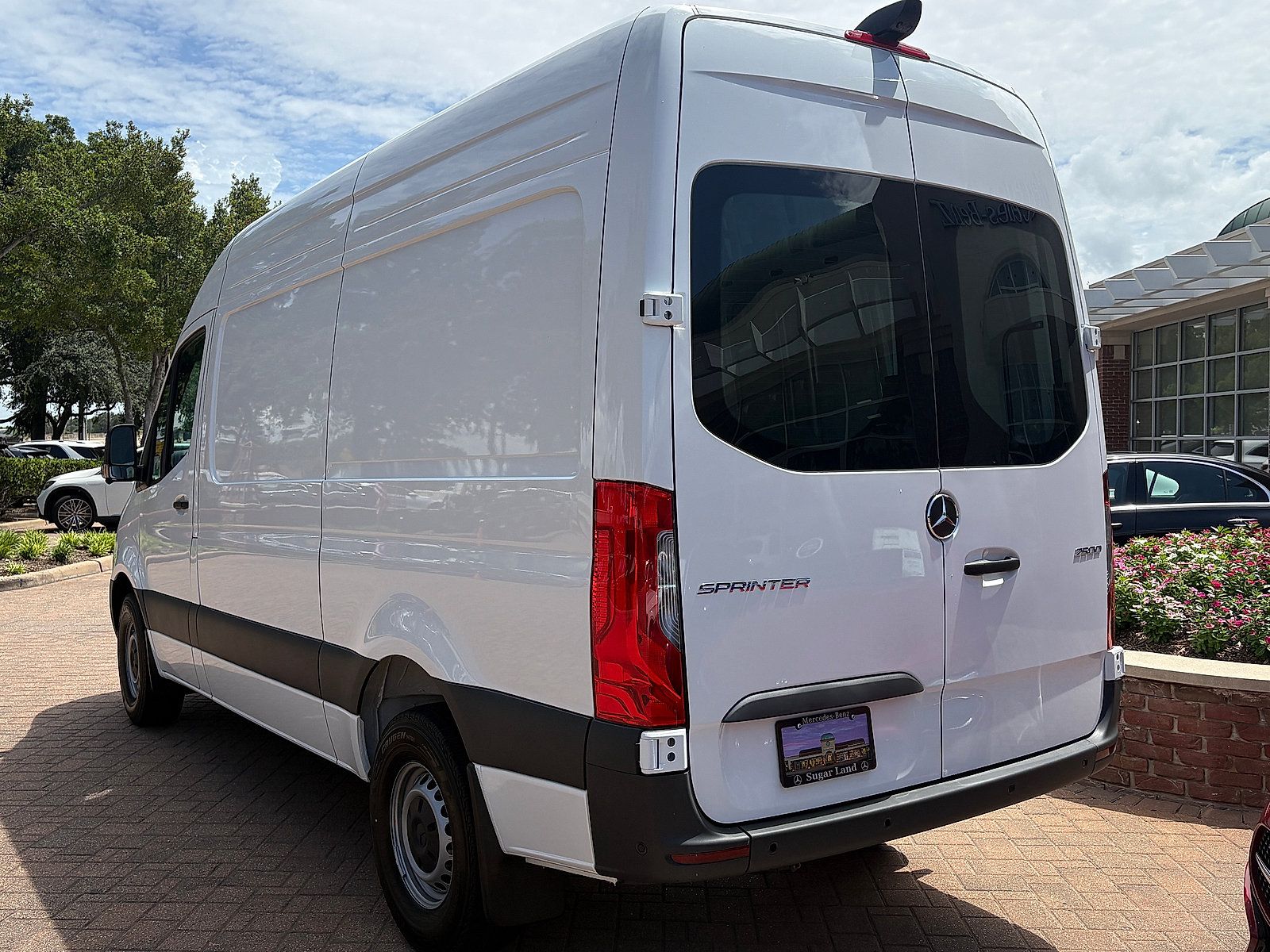 New 2026 Mercedes-Benz Sprinter 2500 image 3