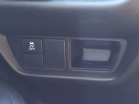 Used 2024 Honda HR-V LX image 27
