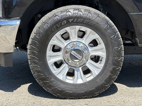 Certified 2022 Ford F250 XL w/ STX Appearance Package RWD image 25