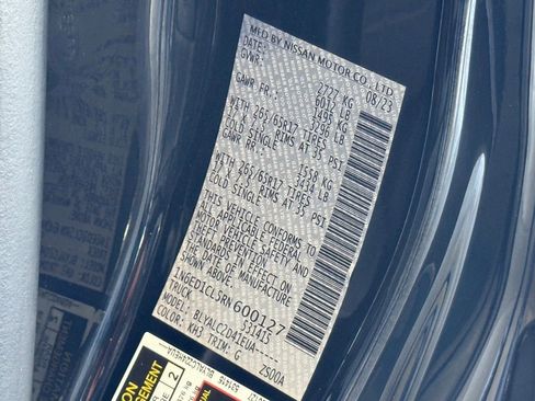 Used 2024 Nissan Frontier SV w/ SV Convenience Package image 34