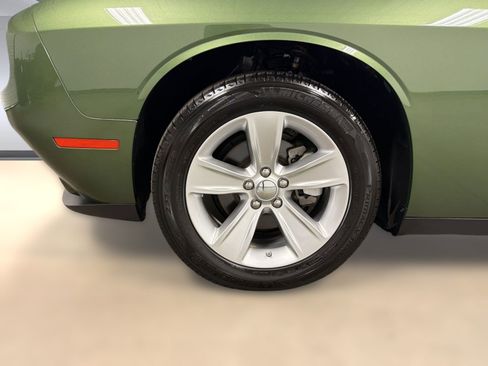 Used 2023 Dodge Challenger SXT RWD image 10