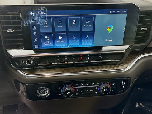 Used 2023 Chevrolet Silverado 1500 LT w/ Z71 Off-Road Package image 18