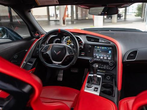 Used 2016 Chevrolet Corvette Z06 w/ 2LZ Preferred Equipment Group image 27