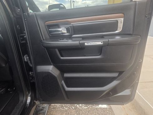 Used 2015 RAM 1500 Laramie w/ Convenience Group AWD/4WD image 25