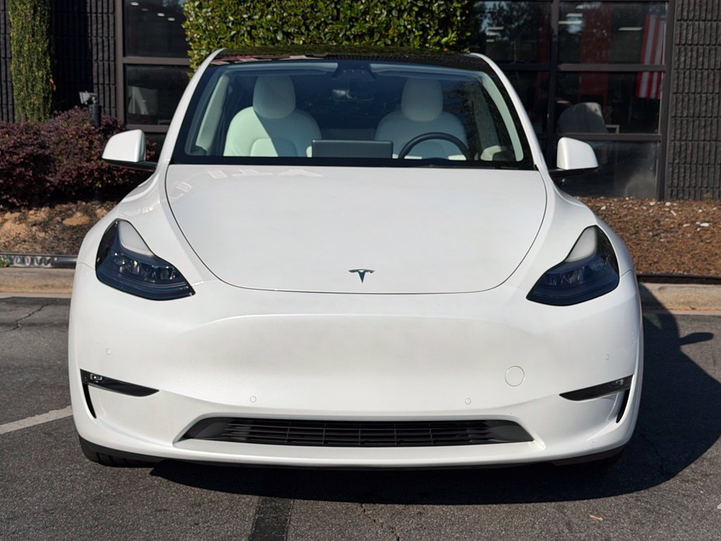 Used 2022 Tesla Model Y Performance AWD/4WD image 3
