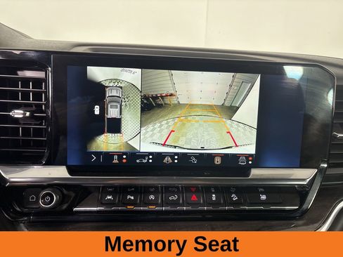 Used 2024 Chevrolet Silverado 1500 LTZ image 16