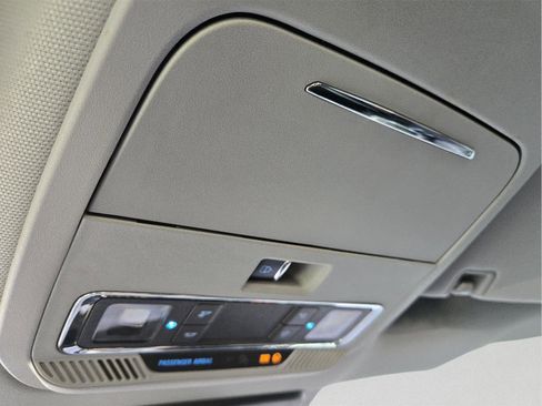 Used 2024 Ford F350 Lariat w/ Sport Appearance Package image 37