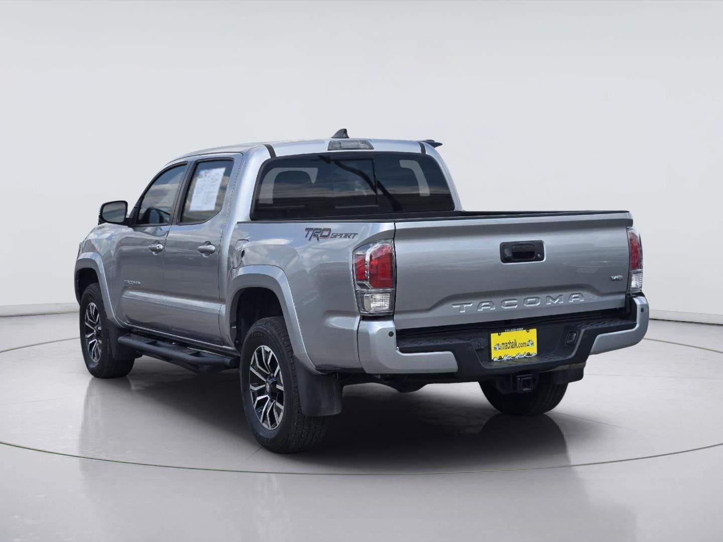 Used 2023 Toyota Tacoma TRD Sport w/ Technology Package RWD image 6