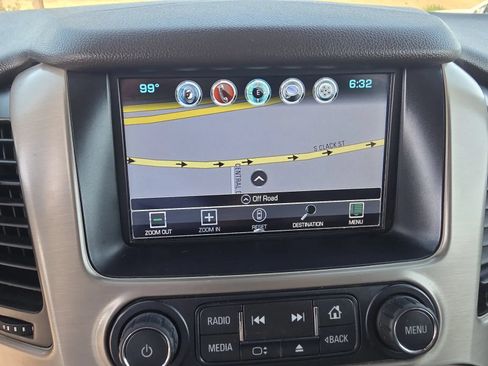 Used 2017 GMC Yukon Denali w/ Open Road Package AWD/4WD image 22