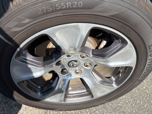 Used 2021 RAM 1500 Laramie RWD image 7