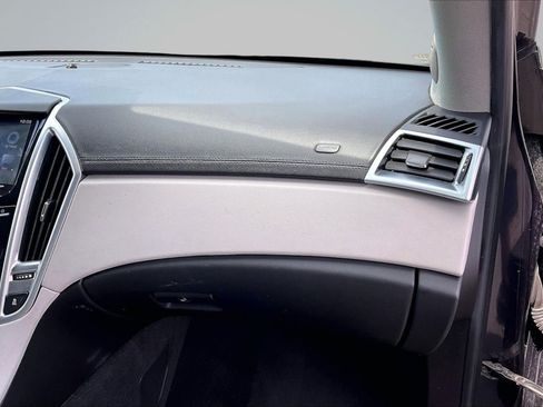 Used 2016 Cadillac SRX Luxury w/ Driver Awareness Package FWD image 17
