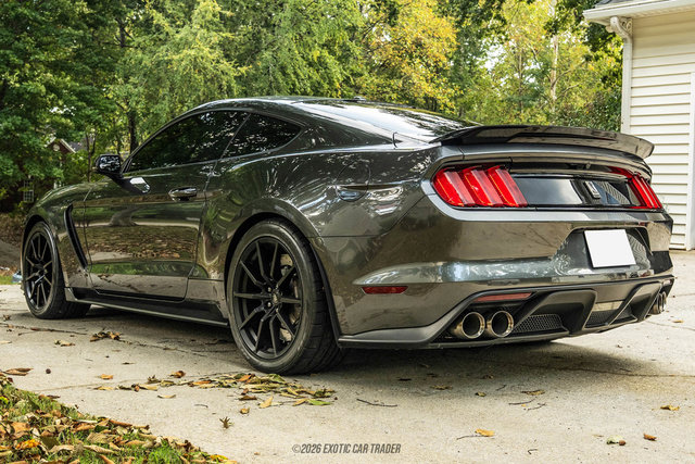 Used 2018 Ford Mustang Shelby GT350 w/ Electronics Package RWD image 5