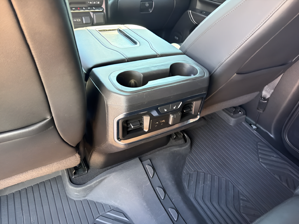 Used 2020 Chevrolet Silverado 2500 LTZ w/ LTZ Premium Package AWD/4WD image 30