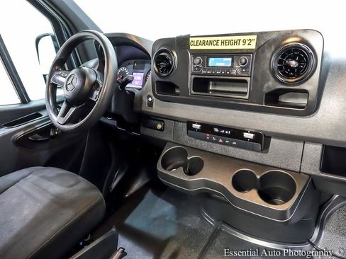 Used 2019 Mercedes-Benz Sprinter 170 image 19
