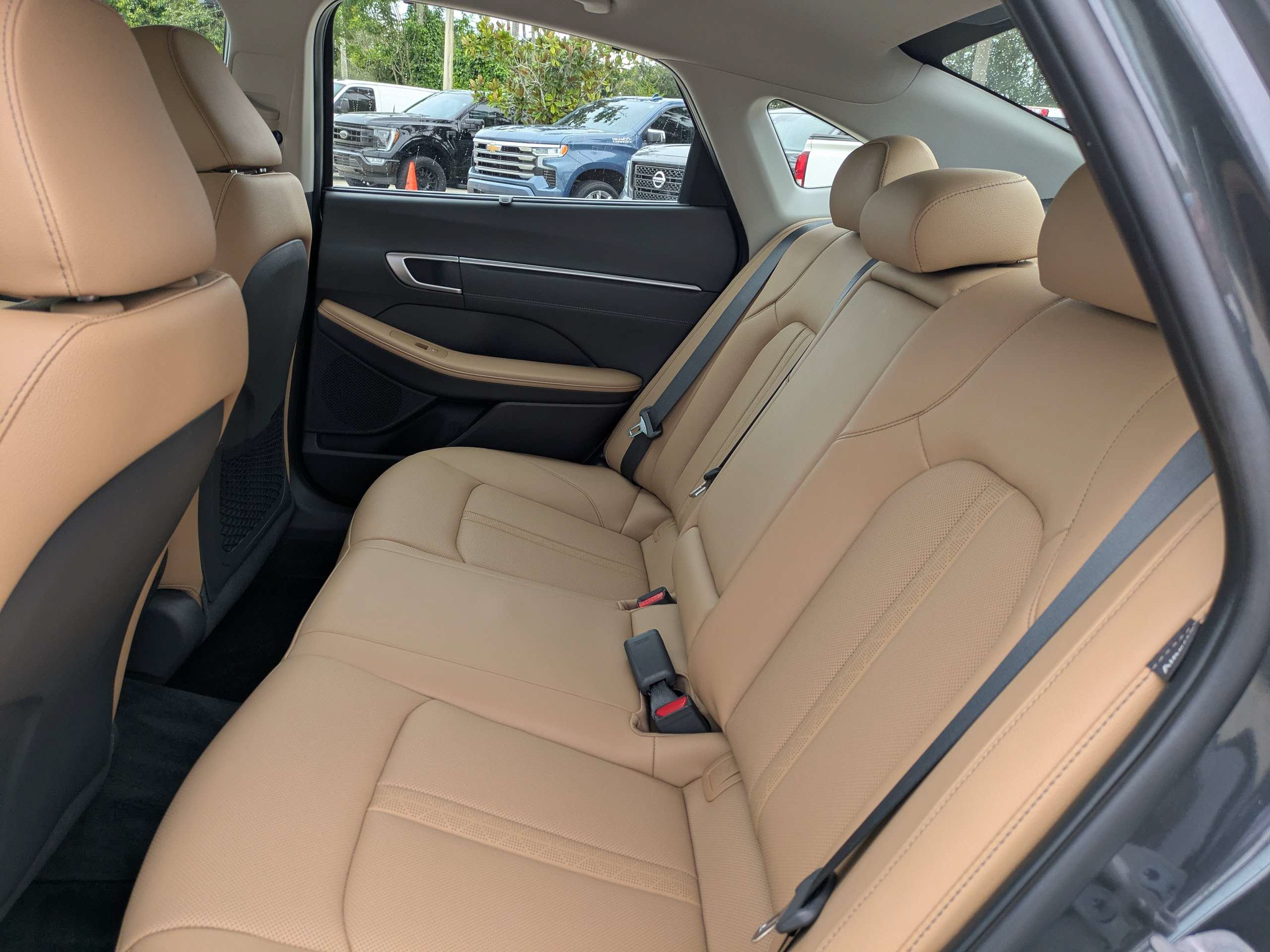 Certified 2024 Hyundai Sonata Limited FWD image 13
