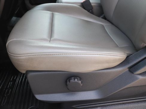 Certified 2022 Ford F250 XL w/ XL Value Package RWD image 17