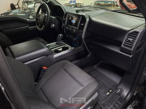 Used 2019 Ford F150 XLT w/ Equipment Group 302A Luxury AWD/4WD image 42
