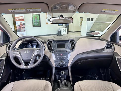 Used 2017 Hyundai Santa Fe Sport FWD image 10